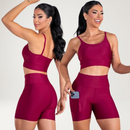 Conjunto Fitness Feminino Top Alça e Short Com Bolso Cintura Alta Treino Academia