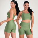 Conjunto Fitness Feminino Top Alça e Short Com Bolso Cintura Alta Treino Academia
